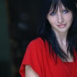 Victoria Kirby headshot